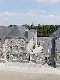 chateau-ferme